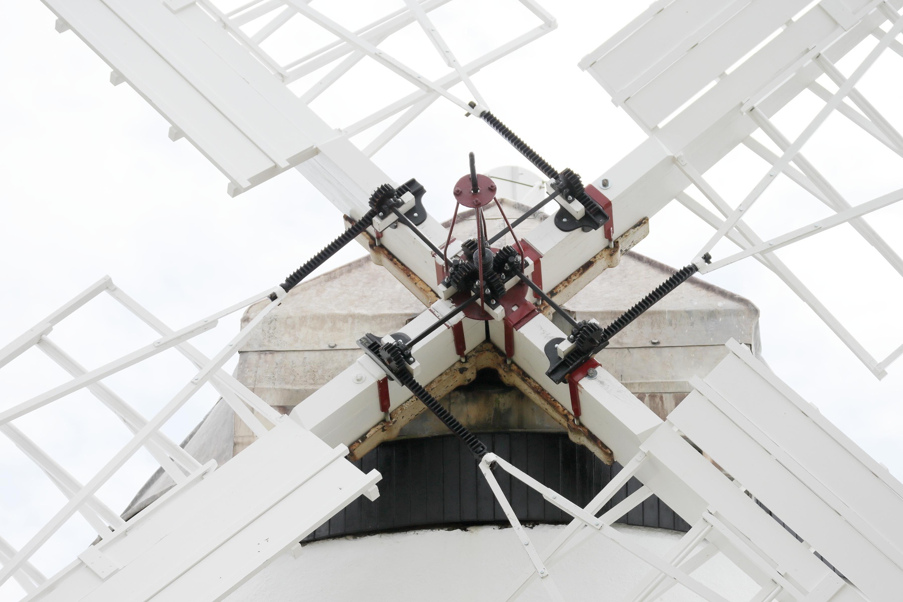 Ballycopeland Windmill The Roller reefer system