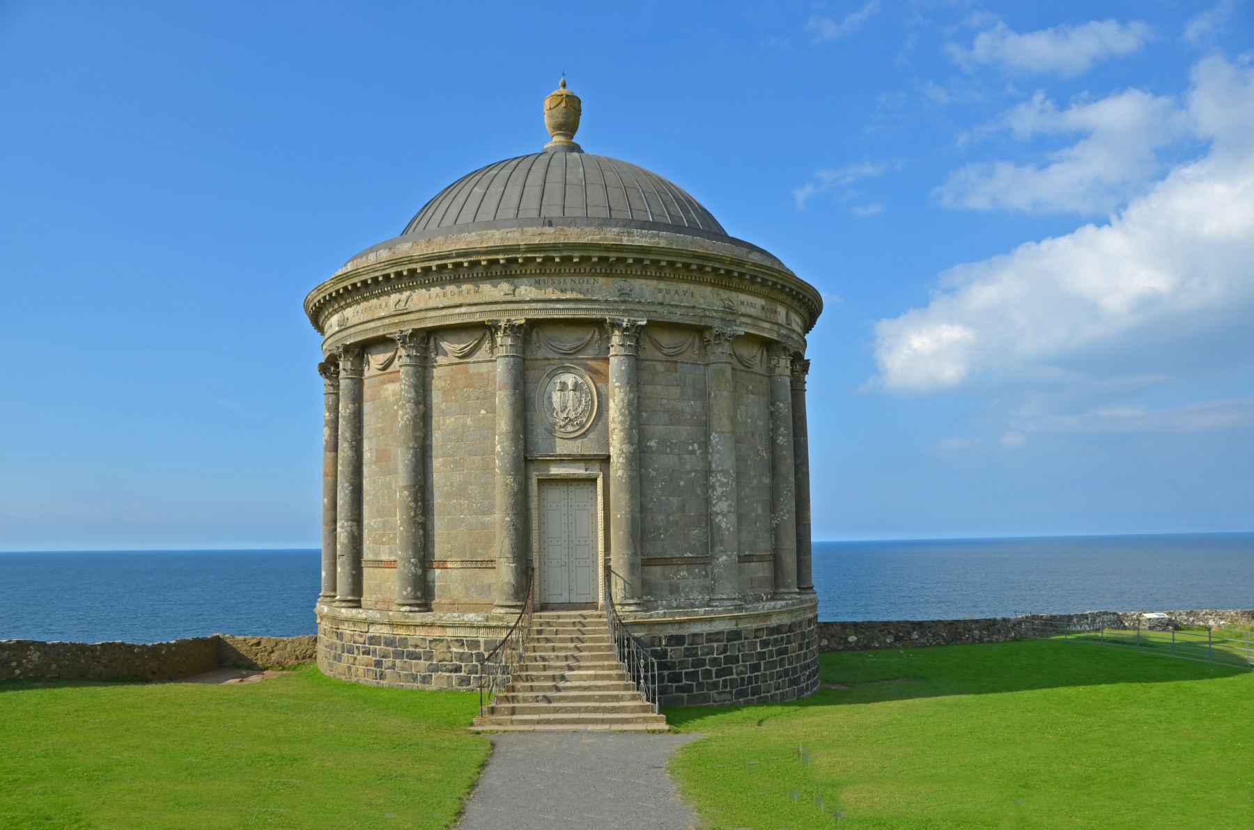 Mussenden Temple 1