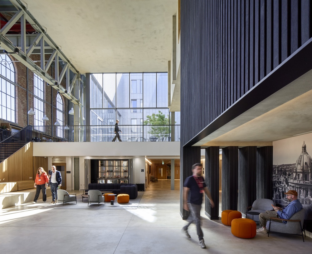 15 JMP Global Leadership Centre Hufton Crow