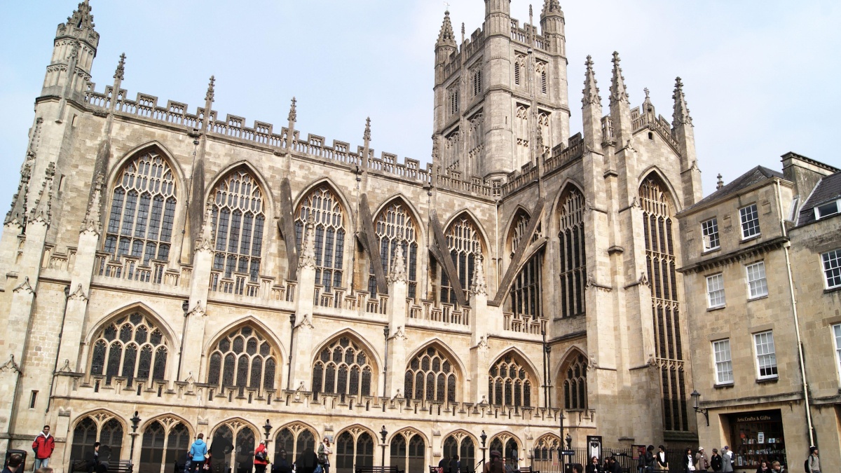 Henry Pinder CV Bath Abbey copyright Feilden Clegg Bradley Studios